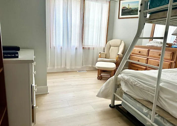 Updated Listing! 4 Min To Beach, Pool, Spa, Games